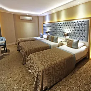 black-bird-hotel.istanbul-turkeyhotels.com/